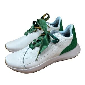 Saysh Two Leather Athletic Shoes Women’s Size US 7 Satin Laces White & Green